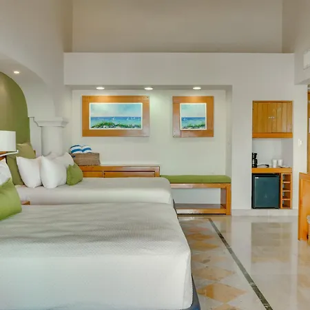 Puerto Aventuras Hotel & Beach Club