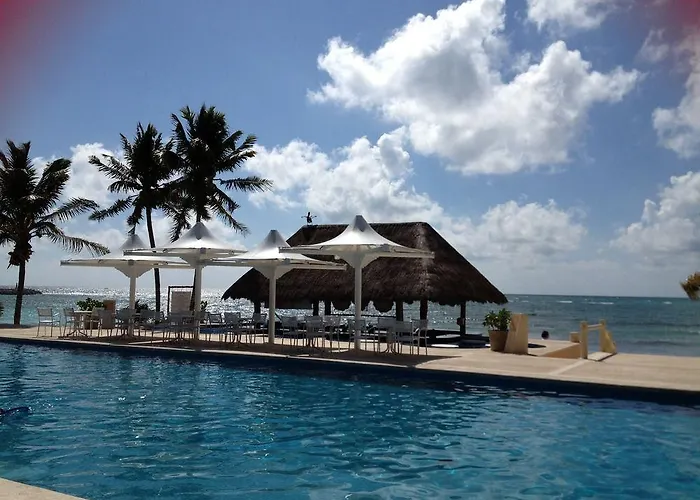 Hotel & Club 5*