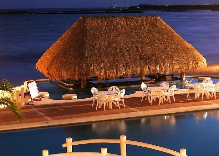 Hotel & Club 5*