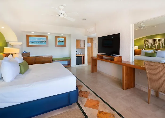 Hotel & Club