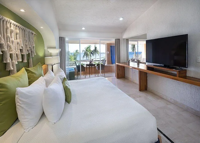 & Club Hotel 5*