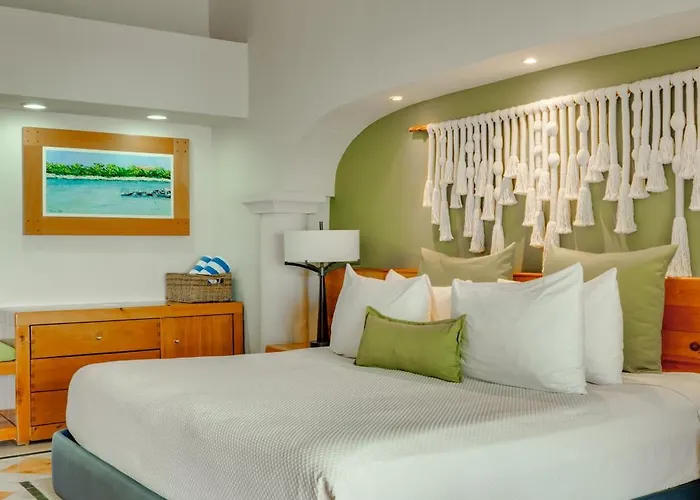 & Club 5* Puerto Aventuras