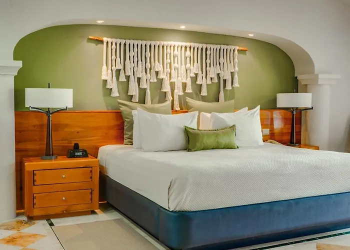 & Club 5* Puerto Aventuras