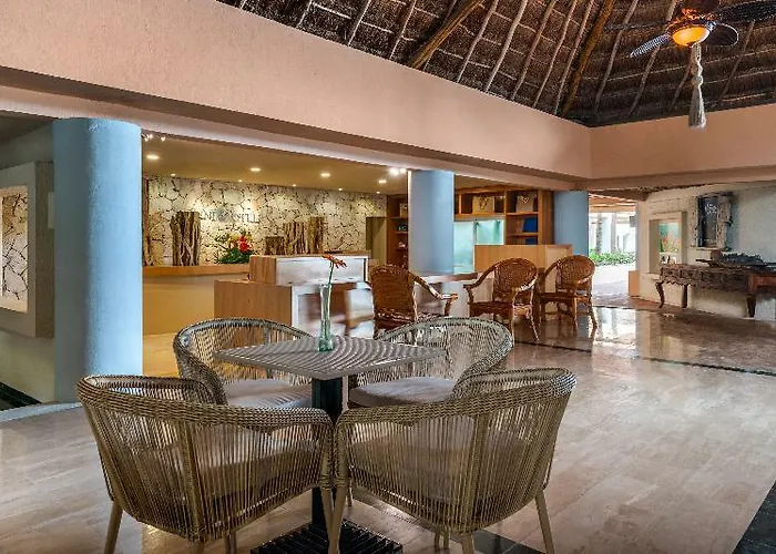 Hotel & Club Puerto Aventuras