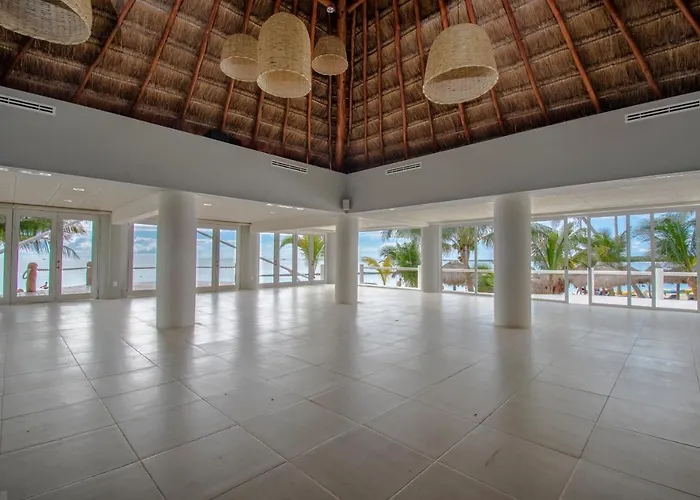 Hotel & Club Puerto Aventuras